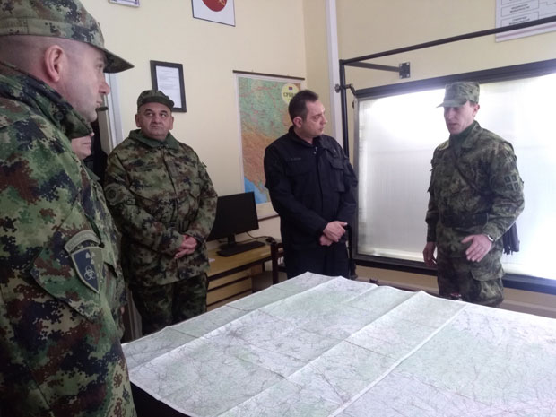 Странци желе да их обучавамо